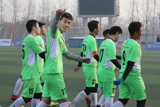 阿尔卡拉斯、萨巴伦卡当选劳伦斯世界体育奖最佳运动员