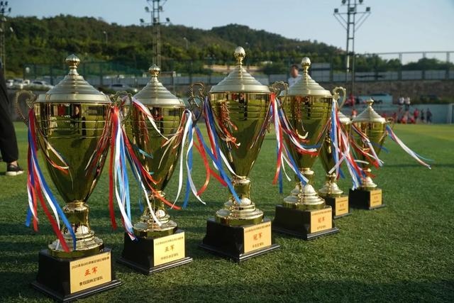 马布里：我宁愿死在球场上 也不会放弃比赛